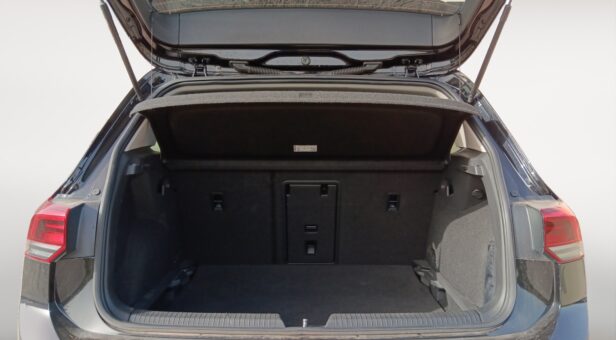 VOLKSWAGEN GOLF BERLINA CON PORTON 1.0 TSI 81KW LIFE 110 5p