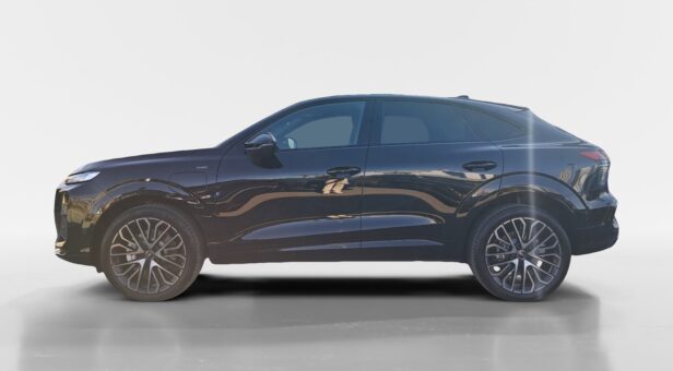 AUDI Q3 TODOTERRENO 1.5 PHEV S TRONIC BLACK LINE 272 5p