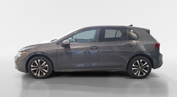 VOLKSWAGEN GOLF BERLINA CON PORTON 1.0 ETSI 81KW DSG LIFE 110 5p