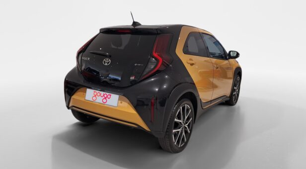 TOYOTA AYGO X TODOTERRENO 1.5 VVT-I HYBRID GR SPORT 116 5p