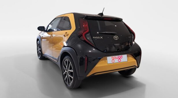 TOYOTA AYGO X TODOTERRENO 1.5 VVT-I HYBRID GR SPORT 116 5p
