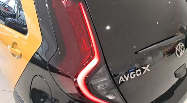 TOYOTA AYGO X TODOTERRENO 1.5 VVT-I HYBRID GR SPORT 116 5p