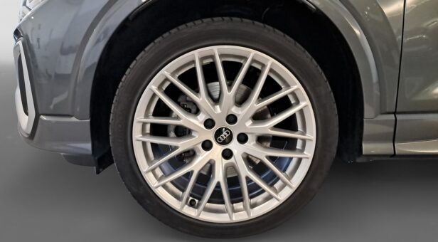 AUDI Q2 Audi Q2 Adrenalin 35 TDI 110(150) kW(CV) S tronic AUDI Q2 Audi Q2 Adrenalin 35 TDI 110(150) kW(CV) S tronic