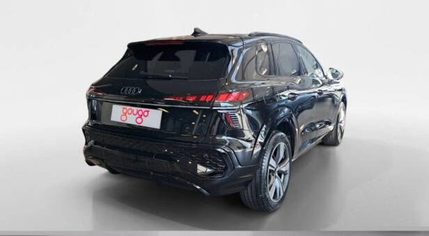 AUDI Q3 TODOTERRENO 1.5 PHEV S TRONIC S LINE 272 5p AUDI Q3 TODOTERRENO 1.5 PHEV S TRONIC S LINE 272 5p