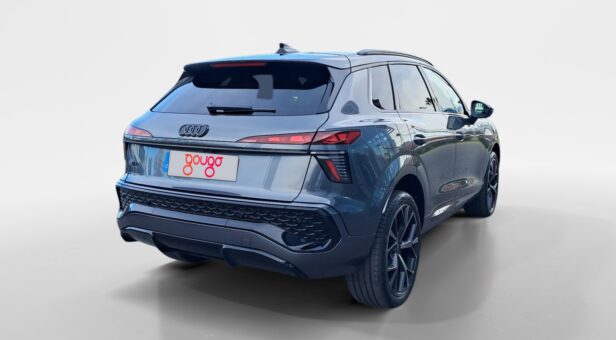 AUDI Q3 TODOTERRENO 1.5 PHEV S TRONIC BLACK LINE 272 5p AUDI Q3 TODOTERRENO 1.5 PHEV S TRONIC BLACK LINE 272 5p