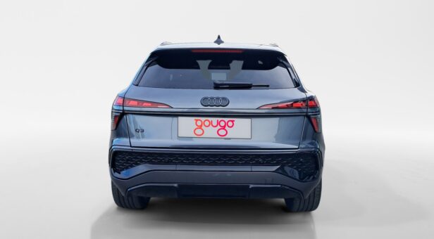 AUDI Q3 TODOTERRENO 1.5 PHEV S TRONIC BLACK LINE 272 5p AUDI Q3 TODOTERRENO 1.5 PHEV S TRONIC BLACK LINE 272 5p