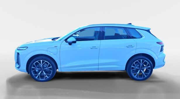 AUDI Q3 TODOTERRENO 1.5 PHEV S TRONIC S LINE 272 5p AUDI Q3 TODOTERRENO 1.5 PHEV S TRONIC S LINE 272 5p