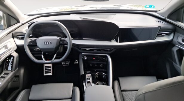AUDI Q5 TODOTERRENO 2.0 E-HYBRID 270KW BLACK COMP. S TR QUAT 367 5p