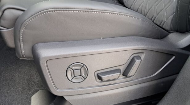 AUDI Q5 TODOTERRENO 2.0 E-HYBRID 270KW BLACK COMP. S TR QUAT 367 5p