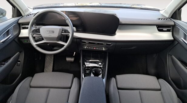 AUDI Q3 TODOTERRENO 1.5 PHEV S TRONIC ADVANCED 272 5p AUDI Q3 TODOTERRENO 1.5 PHEV S TRONIC ADVANCED 272 5p
