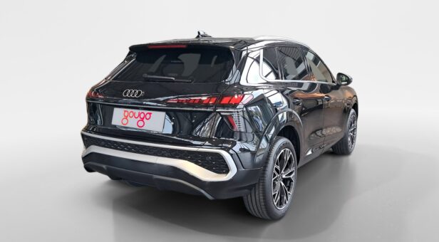 AUDI Q3 TODOTERRENO 1.5 PHEV S TRONIC S LINE 272 5p AUDI Q3 TODOTERRENO 1.5 PHEV S TRONIC S LINE 272 5p