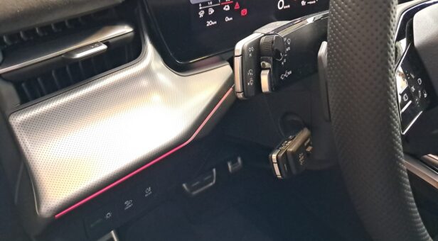 AUDI Q3 TODOTERRENO 1.5 PHEV S TRONIC S LINE 272 5p AUDI Q3 TODOTERRENO 1.5 PHEV S TRONIC S LINE 272 5p