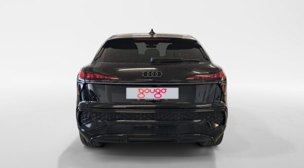 AUDI Q3 TODOTERRENO 1.5 PHEV S TRONIC BLACK LINE 272 5p