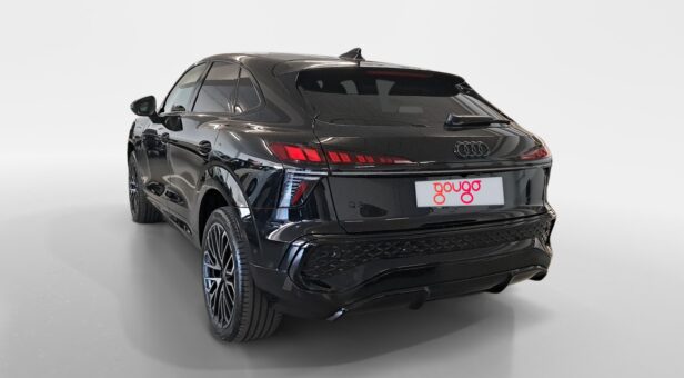 AUDI Q3 TODOTERRENO 1.5 PHEV S TRONIC BLACK LINE 272 5p