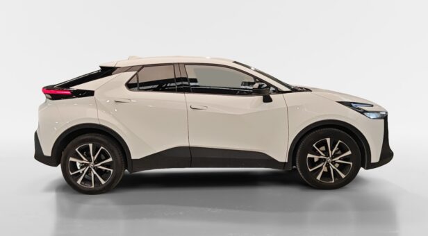 TOYOTA C-HR TODOTERRENO 1.8 HEV ADVANCE CVT 140 5p TOYOTA C-HR TODOTERRENO 1.8 HEV ADVANCE CVT 140 5p