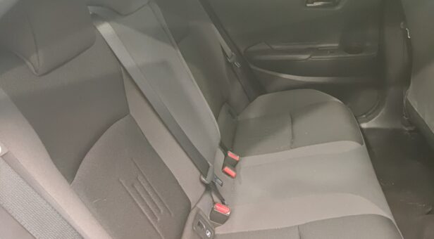 TOYOTA C-HR TODOTERRENO 1.8 HEV ADVANCE CVT 140 5p TOYOTA C-HR TODOTERRENO 1.8 HEV ADVANCE CVT 140 5p