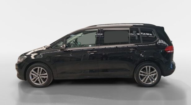 VOLKSWAGEN TOURAN MONOVOLUMEN COMPACTO 1.5 TSI 110KW DSG LIFE 150 5P 7 Plazas