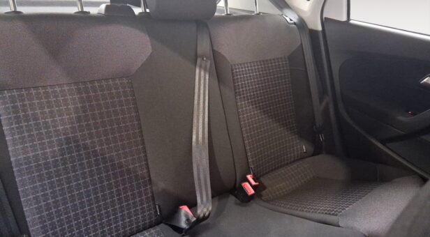 VOLKSWAGEN POLO BERLINA CON PORTON 1.2 TSI BMT 90 5p