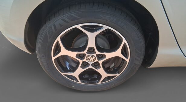 MG MG 3 COMFORT 1.5 MT Ice