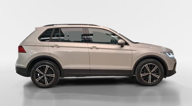 VOLKSWAGEN TIGUAN TODOTERRENO 2.0 TDI 110KW LIFE 150 5p