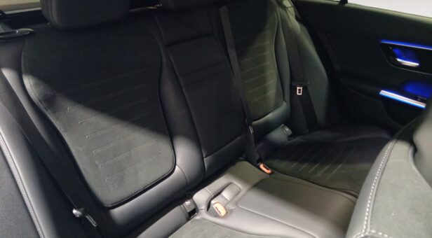 MERCEDES C-CLASS C 220 d ESTATE MERCEDES C-CLASS C 220 d ESTATE