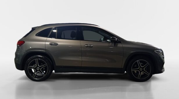 MERCEDES GLA -Class GLA 200