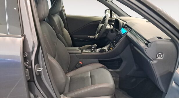 LEXUS LBX Emotion