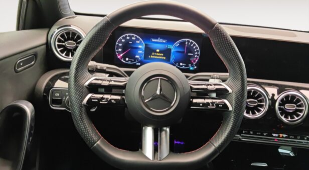 MERCEDES A-CLASS A 250 e