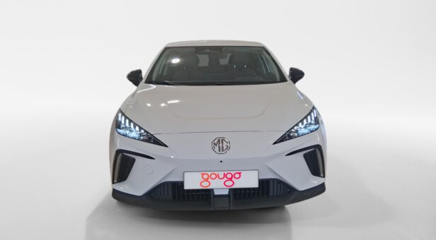 MG MG 4 MG MG4 MCE EDU 64KWh LUX