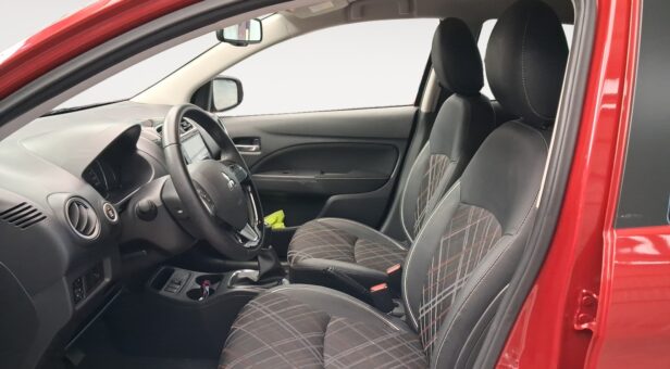 MITSUBISHI SPACE STAR BERLINA CON PORTON 1.2 120 MPI KAITEKI 71 5p