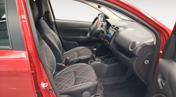 MITSUBISHI SPACE STAR BERLINA CON PORTON 1.2 120 MPI KAITEKI 71 5p