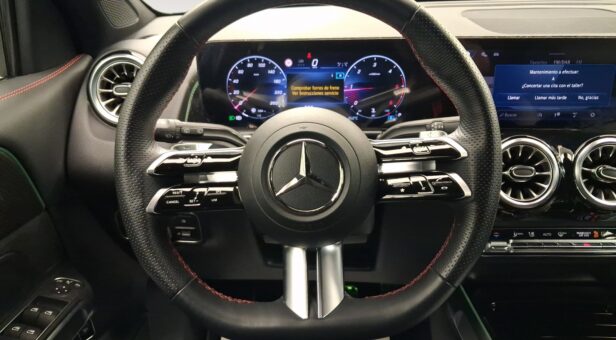 MERCEDES GLB -CLASS GLB 200 d 4MATIC MERCEDES GLB -CLASS GLB 200 d 4MATIC