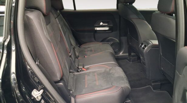 MERCEDES GLB -CLASS GLB 200 d 4MATIC MERCEDES GLB -CLASS GLB 200 d 4MATIC