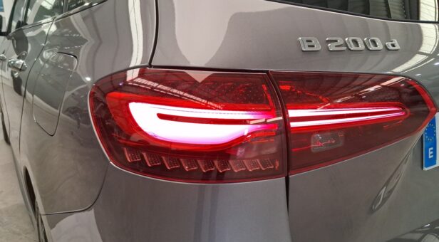 MERCEDES B-CLASS B 200 d