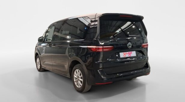 VOLKSWAGEN MULTIVAN MONOVOLUMEN 2.0 TDI DSG 150 5P 7 Plazas VOLKSWAGEN MULTIVAN MONOVOLUMEN 2.0 TDI DSG 150 5P 7 Plazas