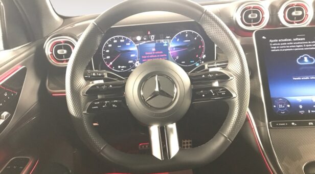 MERCEDES CLASE GLC -CLASS GLC 220 d 4MATIC AMG Line MERCEDES CLASE GLC -CLASS GLC 220 d 4MATIC AMG Line