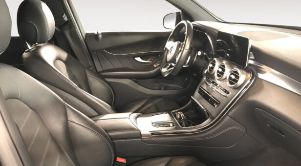 MERCEDES GLC-CLASS GLC 200 4MATIC AMG LINE Coupe