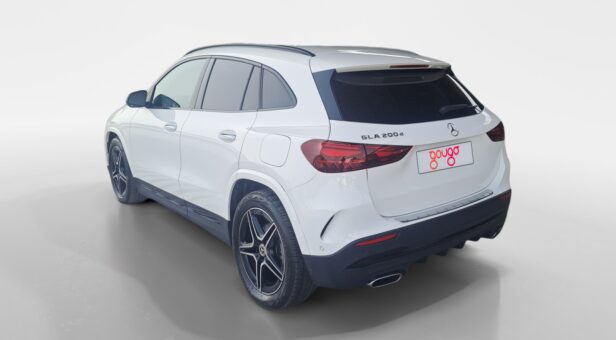 MERCEDES CLASE GLA -CLASS GLA 200 d AMG LINE