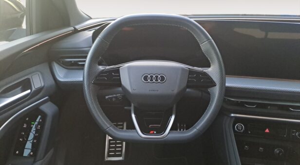 AUDI Q5 TODOTERRENO 2.0 40 TDI S TRONIC QUATTRO S LINE 204 5p