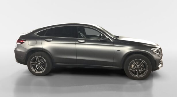 MERCEDES GLC-CLASS GLC 300 E 4MATIC AMG Line