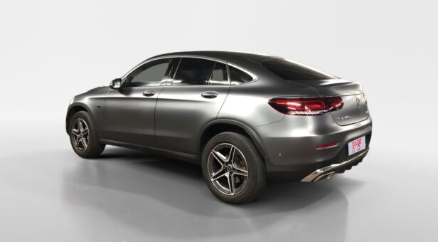 MERCEDES GLC-CLASS GLC 300 E 4MATIC AMG Line
