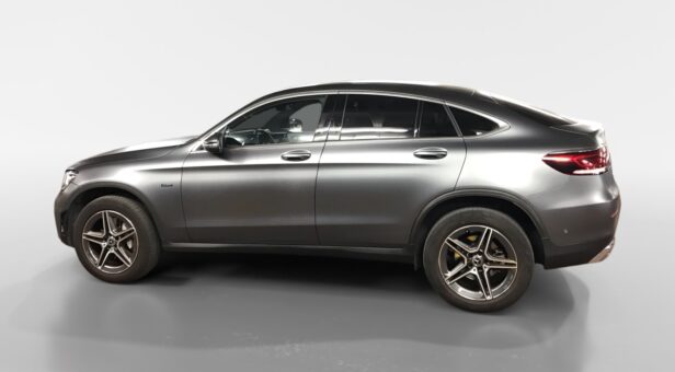 MERCEDES GLC-CLASS GLC 300 E 4MATIC AMG Line