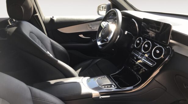 MERCEDES GLC-CLASS GLC 220 d 4MATIC AMG LINE