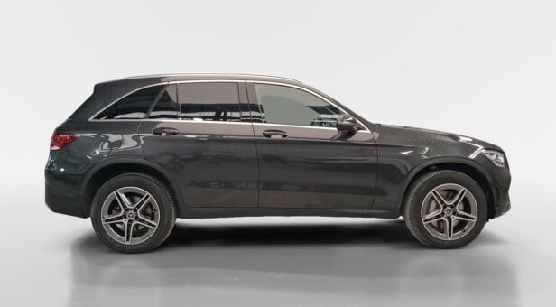 MERCEDES GLC-CLASS GLC 300 de 4Matic AMG Line MERCEDES GLC-CLASS GLC 300 de 4Matic AMG Line