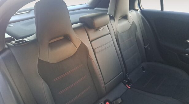 MERCEDES A-CLASS A 180 d Compacto