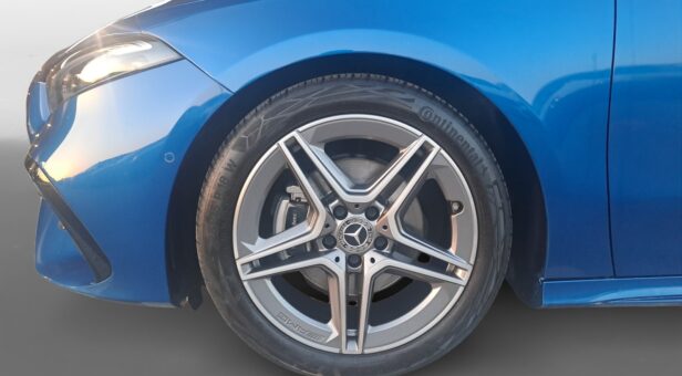 MERCEDES A-CLASS A 180 d Compacto