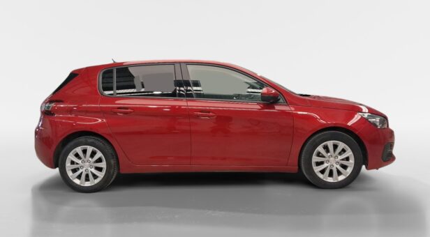 PEUGEOT CLIO BERLINA CON PORTON 1.2 PURETECH 81KW STYLE 110 5p