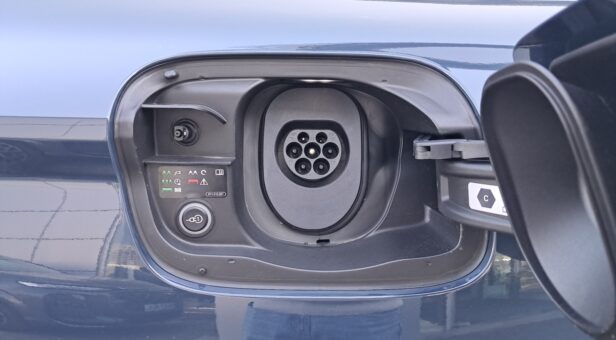 AUDI Q6 SPORTBACK E-TRON TODOTERRENO BEV 100KWH BLACK LINE PERFORMANCE AUTO 326 5p