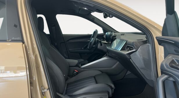 AUDI Q5 TODOTERRENO 2.0 TDI MHEV BLACK LINE S TRONIC QUATTRO 204 5P