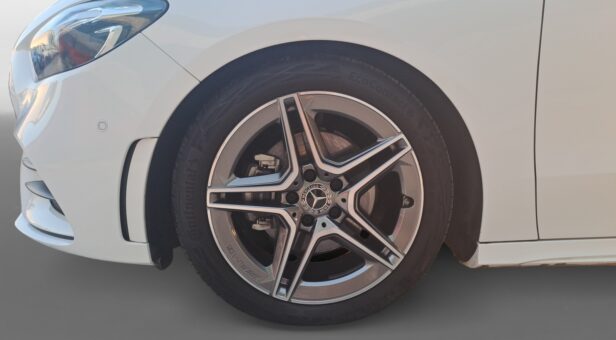 MERCEDES B-CLASS B 200 D